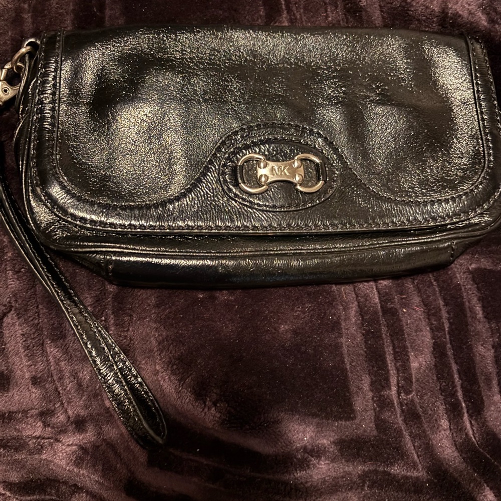 Michael Kors Shiny Black Wristlet Clutch
